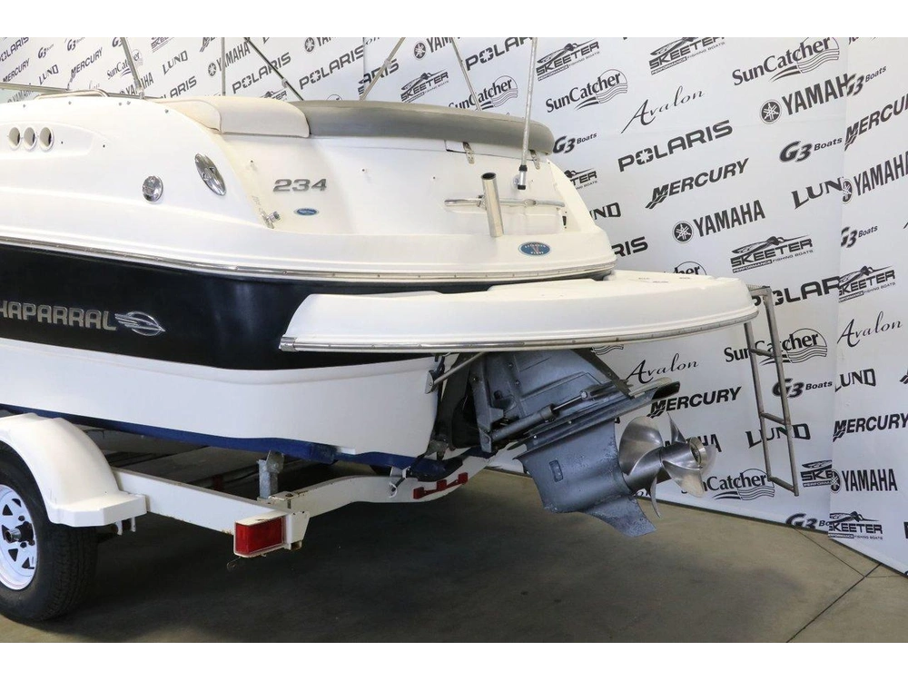 2007 Chaparral Sunesta 234 + Volvo 5,0l alt