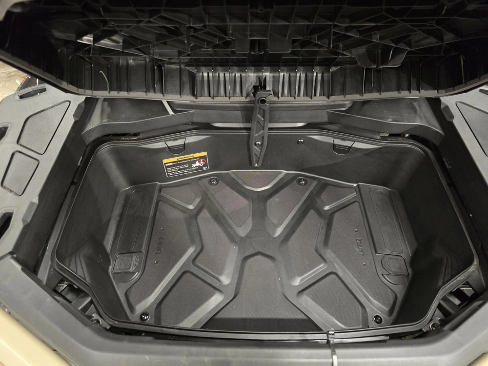 2026 Brp Outlander Backcountry 1000r alt