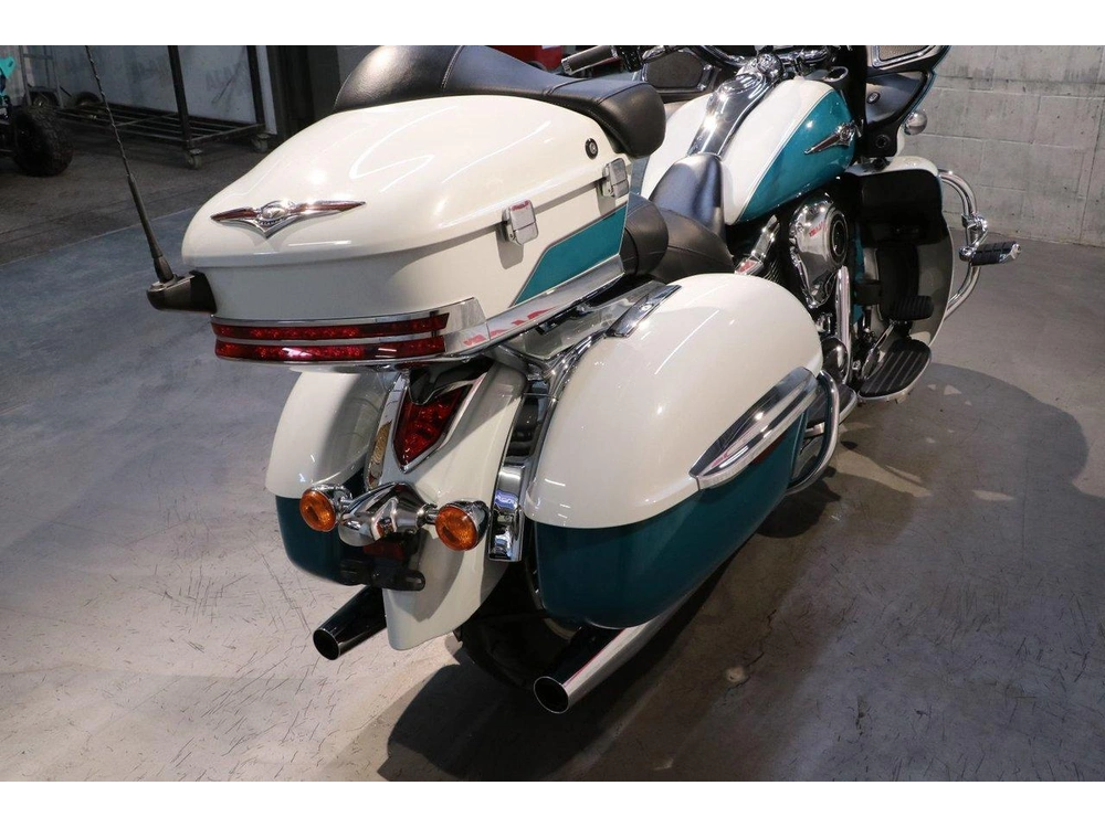 2022 Kawasaki Vulcan 1700 Voyager alt