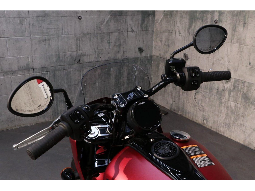 2024 Indian Motorcycle Indian Sport Chief alt