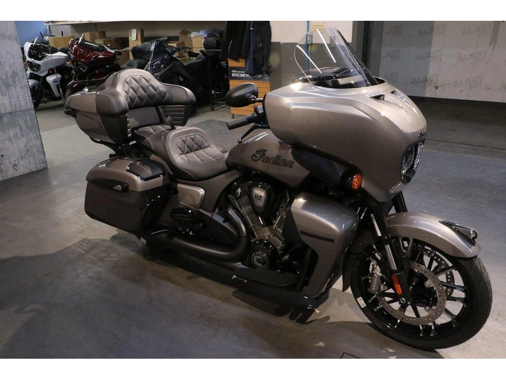 2026 Indian Motorcycle Roadmaster Powerplus Dark Horse +112 & Powerband Audio alt