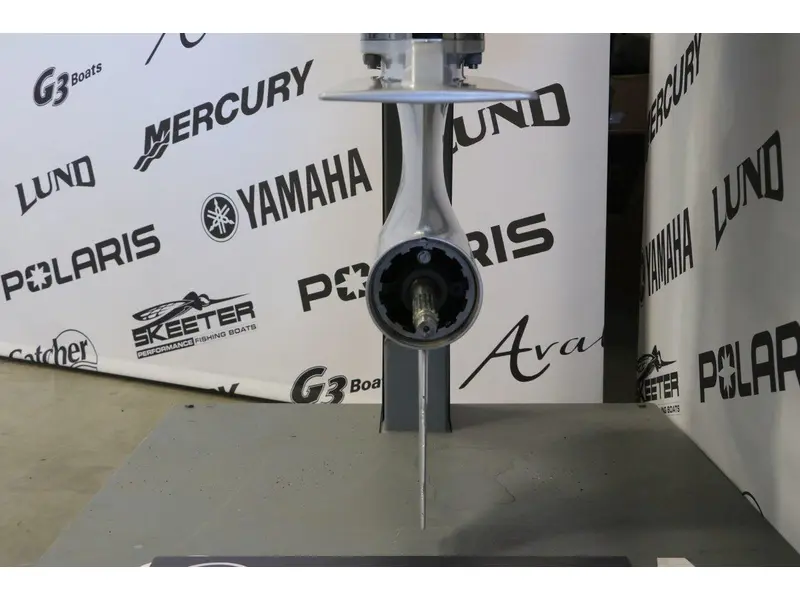 2026 Mercury 175XL PRO XS PIED X-LONG (25 POUCES)