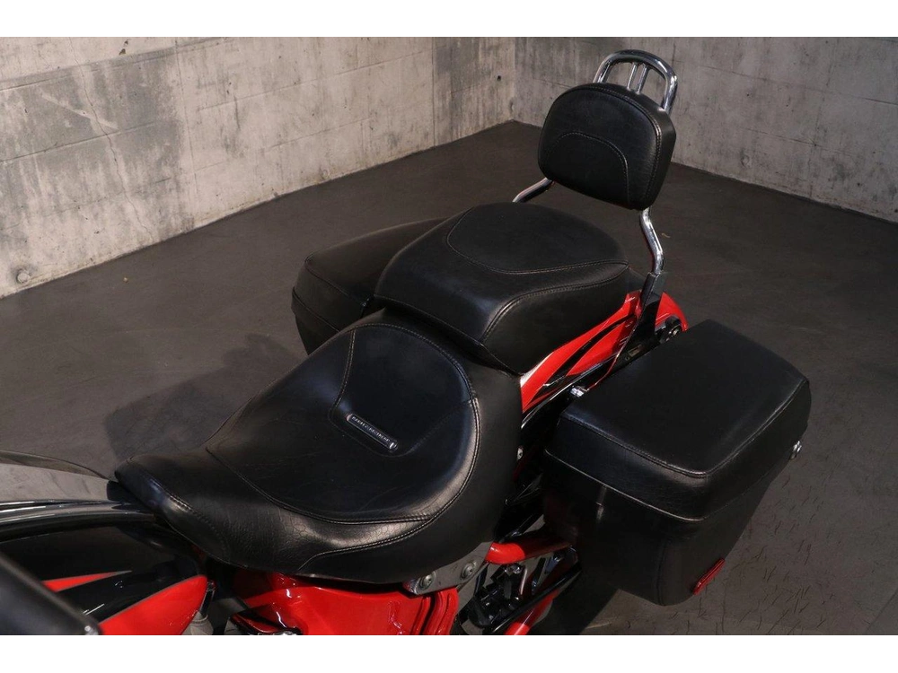 2011 Harley-davidson Harley-davidson Cvo Softail Convertible (flstse2) alt