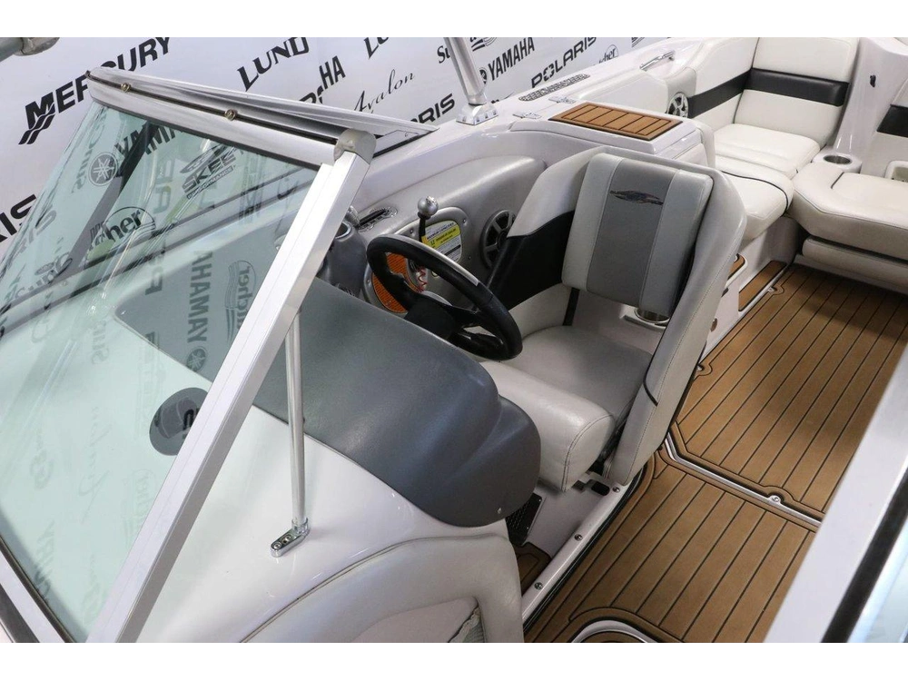 2007 Nautique Nautique Super Air Nautique 220 alt