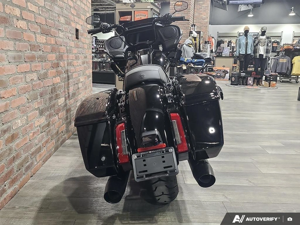 2026 Harley-davidson Road Glide alt