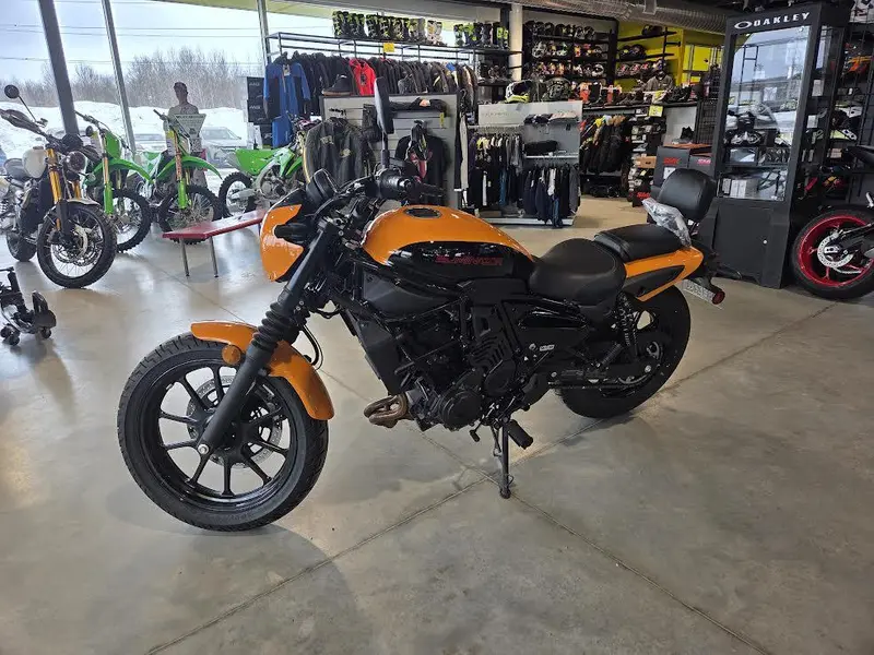 2024 Kawasaki ELIMINATOR 500 thumbnail 2