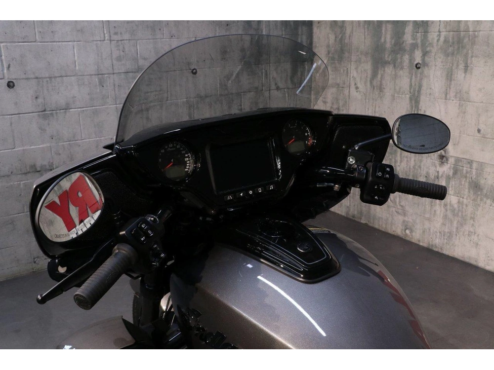 Indian Motorcycle Indian Roadmaster Powerplus Dark Horse +112 & Powerband Audio 2026 alt