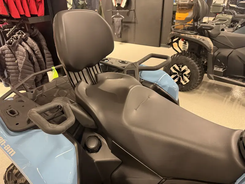 2026 Can-Am OUTLANDER 700 MAX XT 1YTG