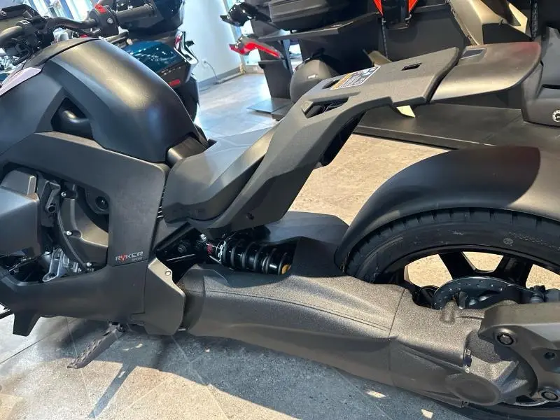 2025 Can-Am Ryker Sport 900 ACE thumbnail 8