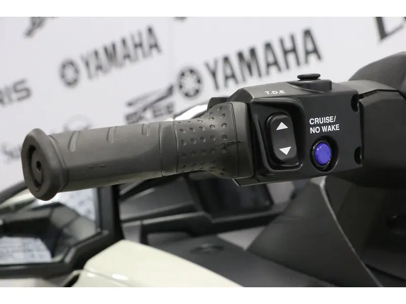 2026 Yamaha VX CRUISER HO thumbnail 11