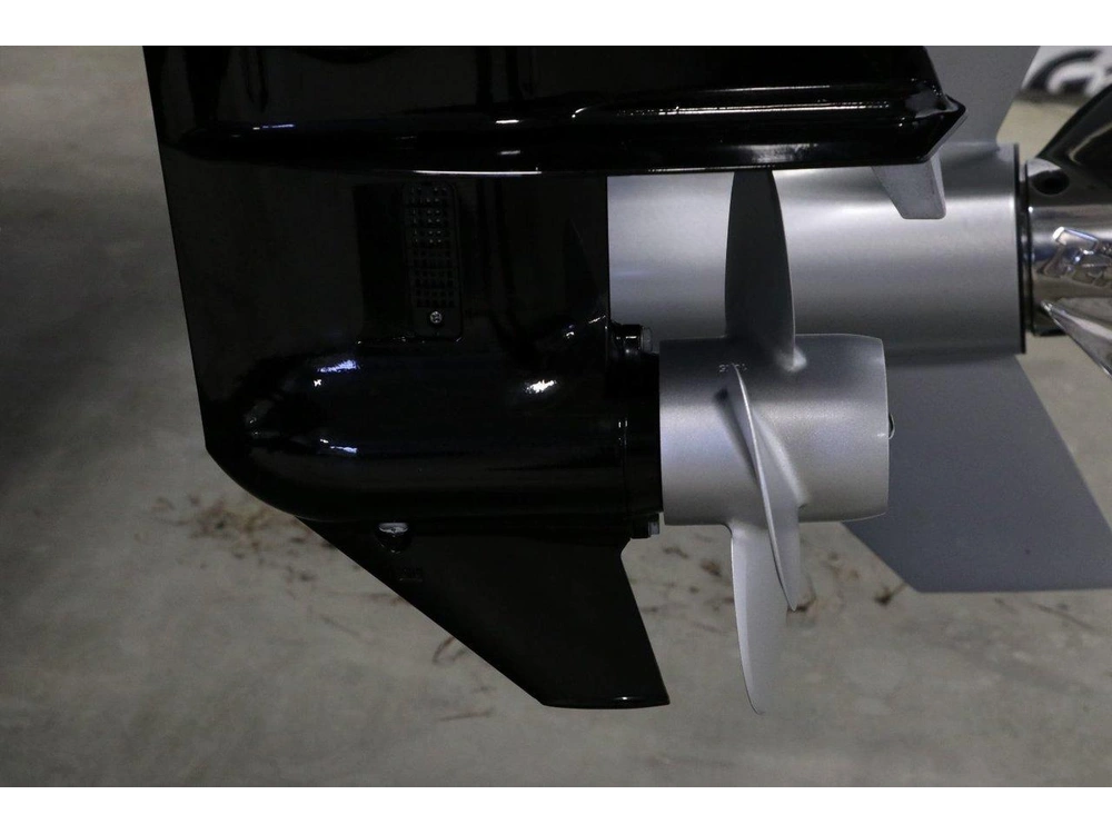 2026 Lund 1975 Pro-v Sport + Mercury 225 Hp & Remorque alt