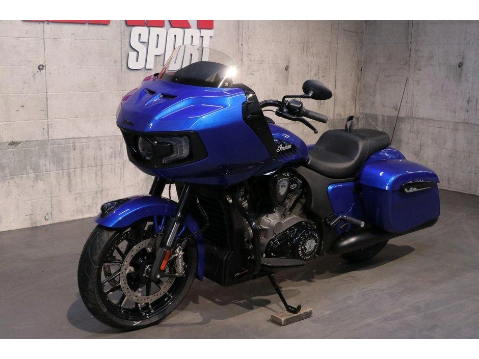 2026 Indian Motorcycle Indian Challenger Dark Horse alt