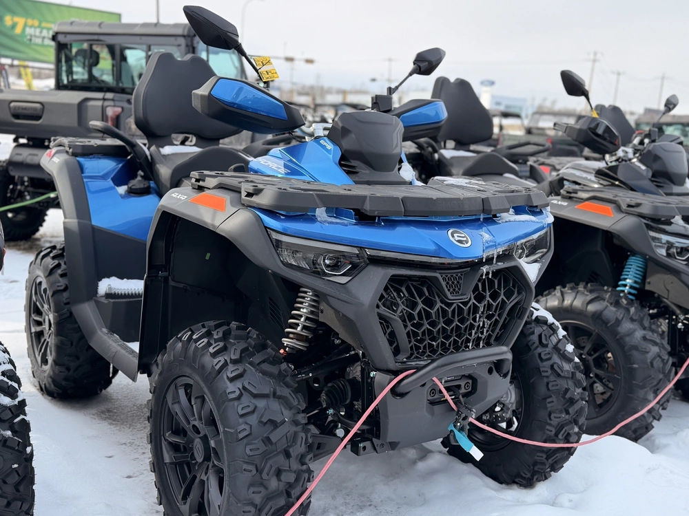 2026 Cfmoto Cforce 800 Touring alt