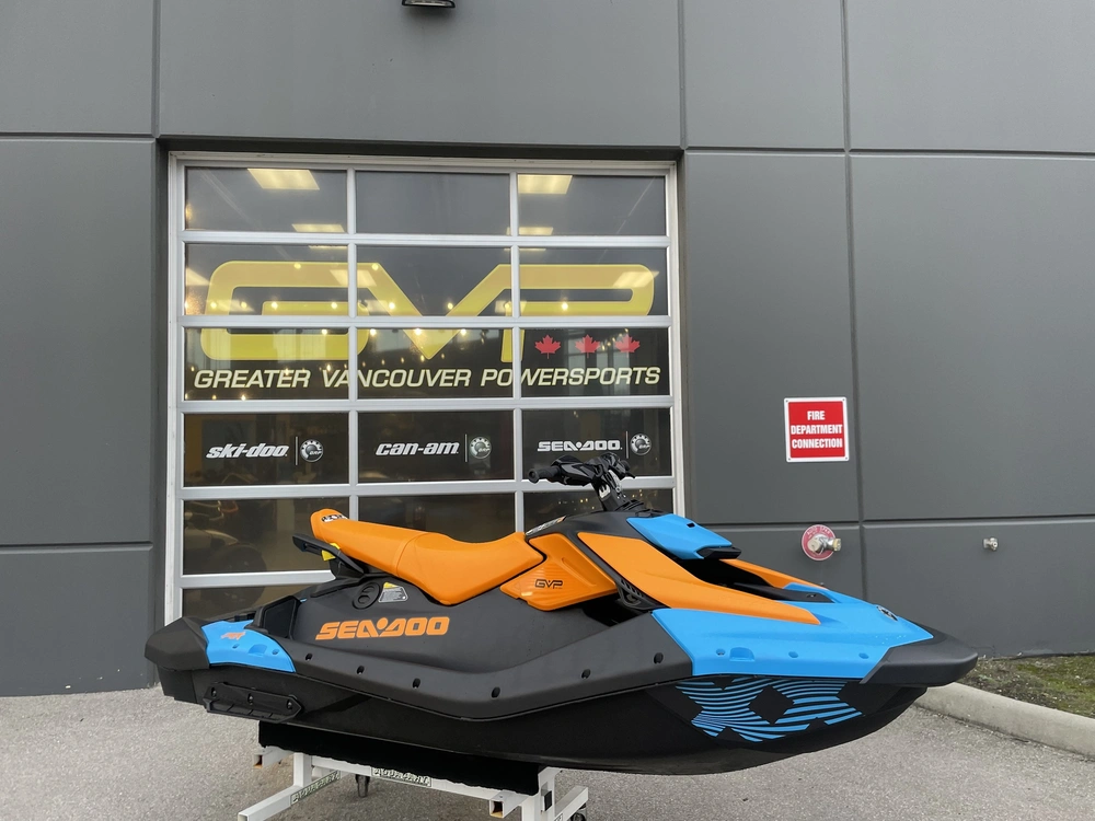 2026 Sea-doo Spark™ 3up Trixx 90 (sound System) alt