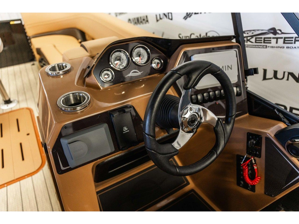 Suncatcher Fusion 324 Ss + Moteur Yamaha 150 Hp 2025 alt