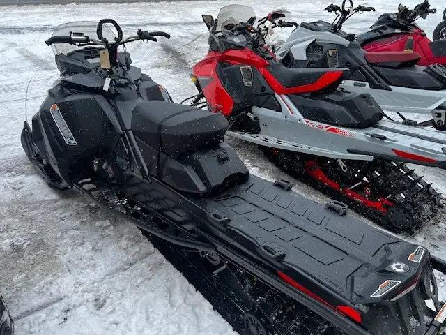 Ski-Doo TUNDRA LT 600 EFI 2023