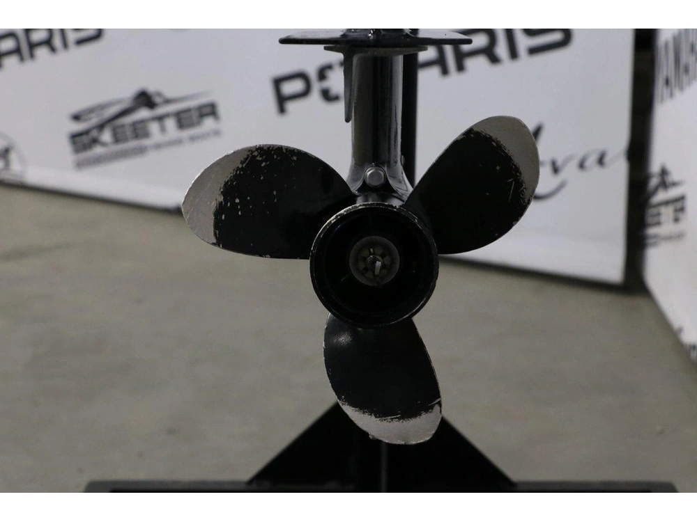 Mercury Mercury 9.9m 2011 alt