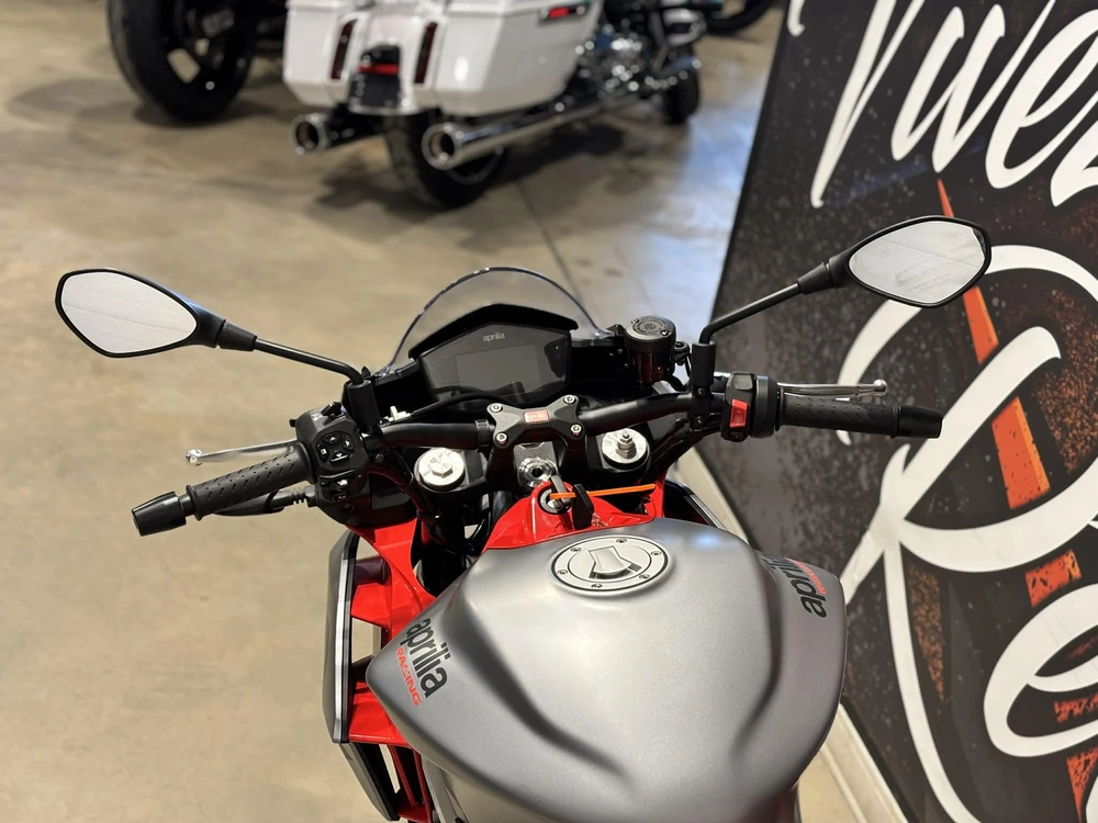 Aprilia Tuono 660 2021 alt