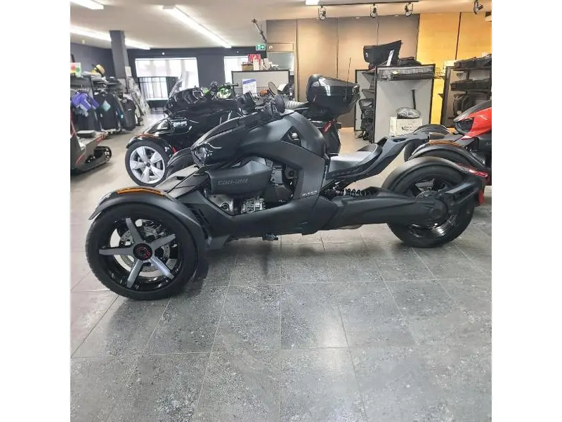 2025 Can-Am Ryker Sport 900 ACE thumbnail 3