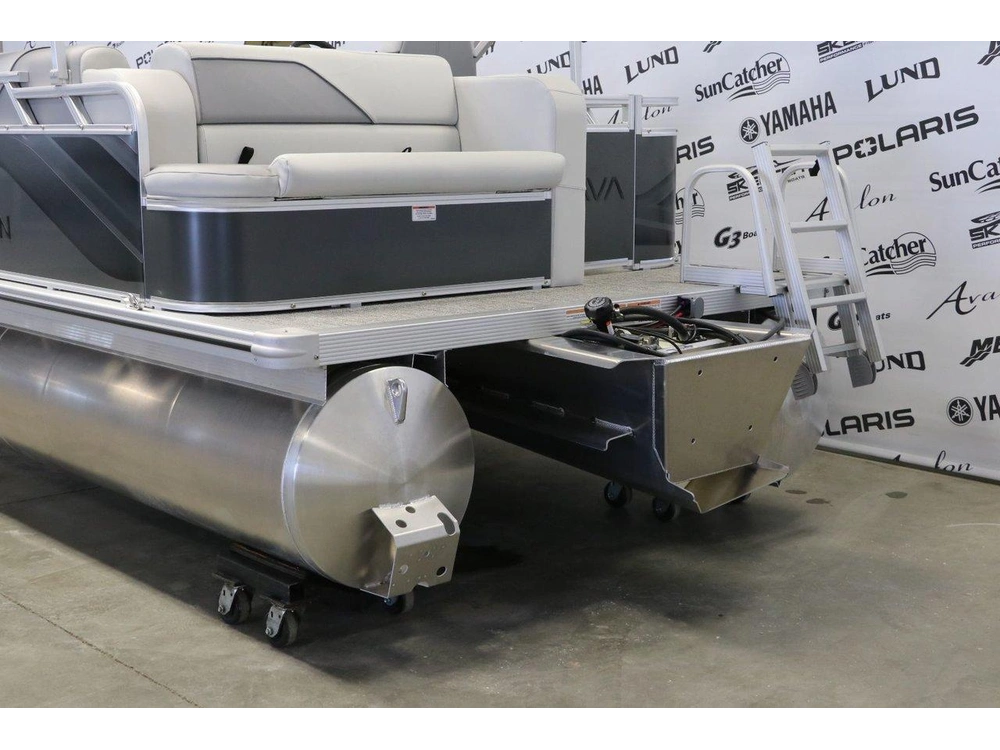 Avalon Venture 1775 Cruise Rear Bench +yamaha 40 Hp 2025 alt