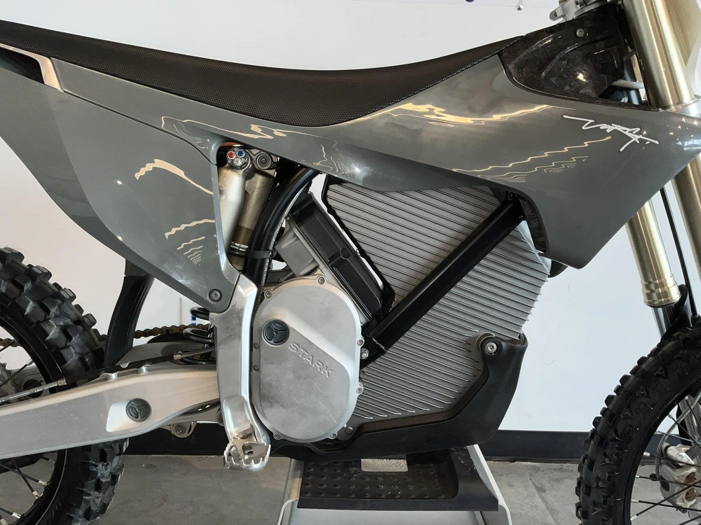 Stark Future Mx 1.0 2023 alt