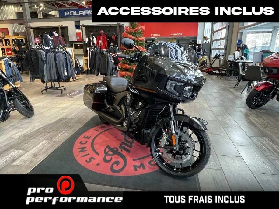 2026 Indian Motorcycle Challenger Dark Horse + 112 Package alt