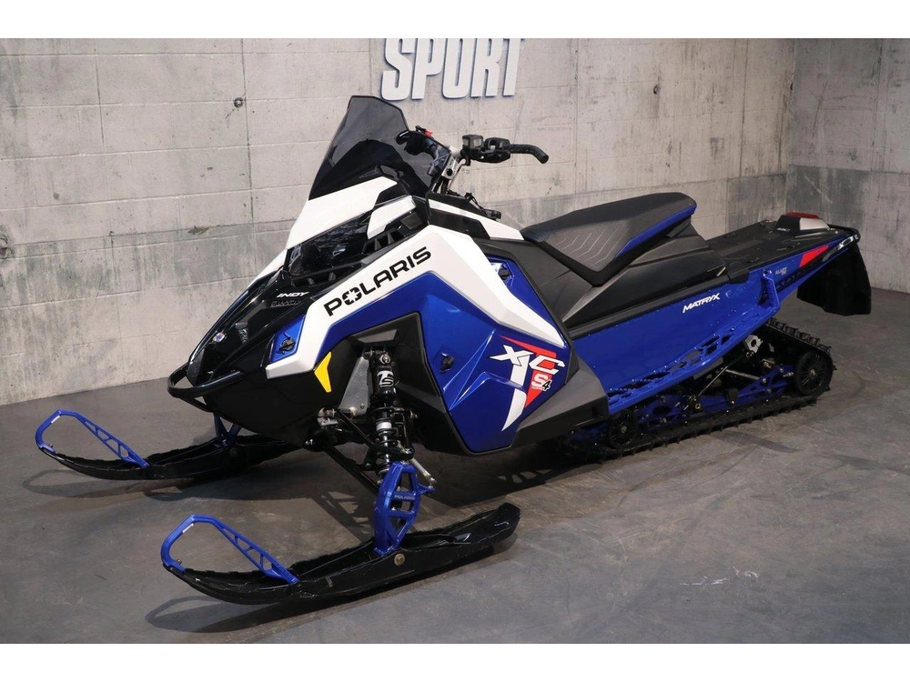 2023 Polaris Polaris Prostar S4 Indy Xc 137 Snowcheck Demo Enr. alt