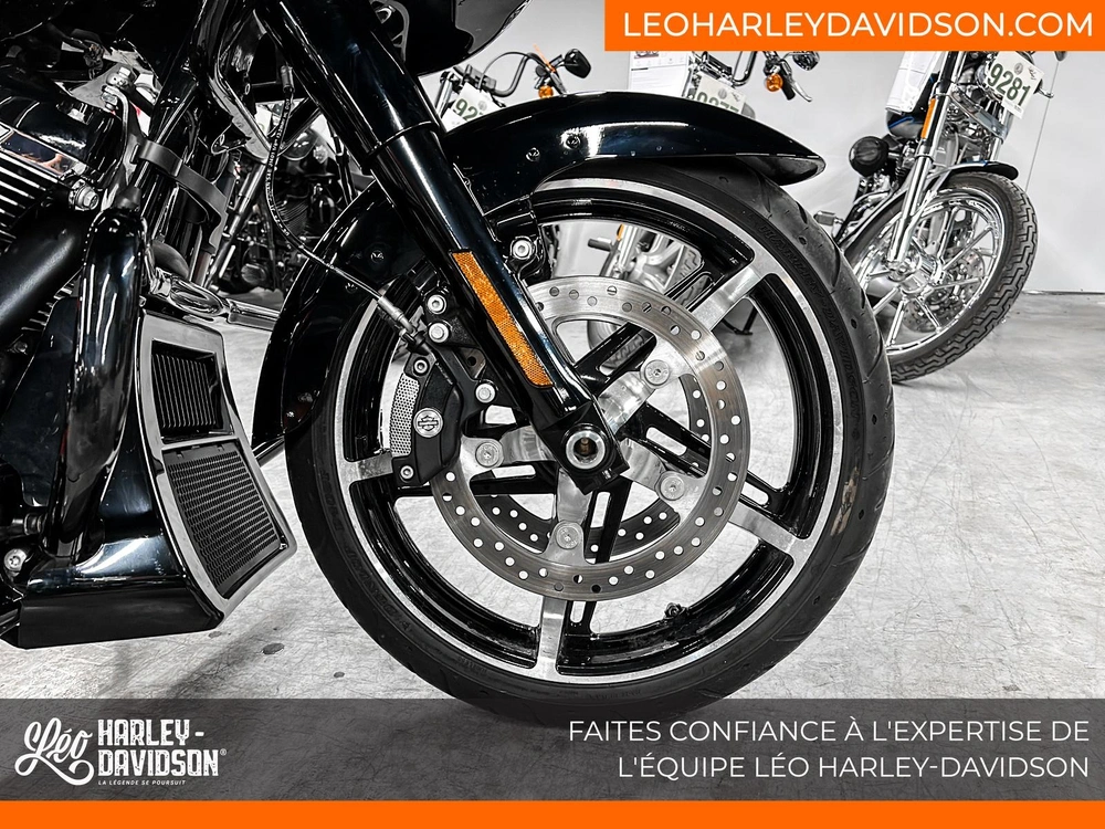 Harley-davidson Fltrx Road Glide 2024 alt