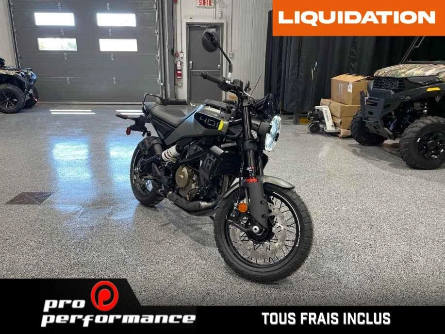 Husqvarna Svartpilen 401 2024 alt