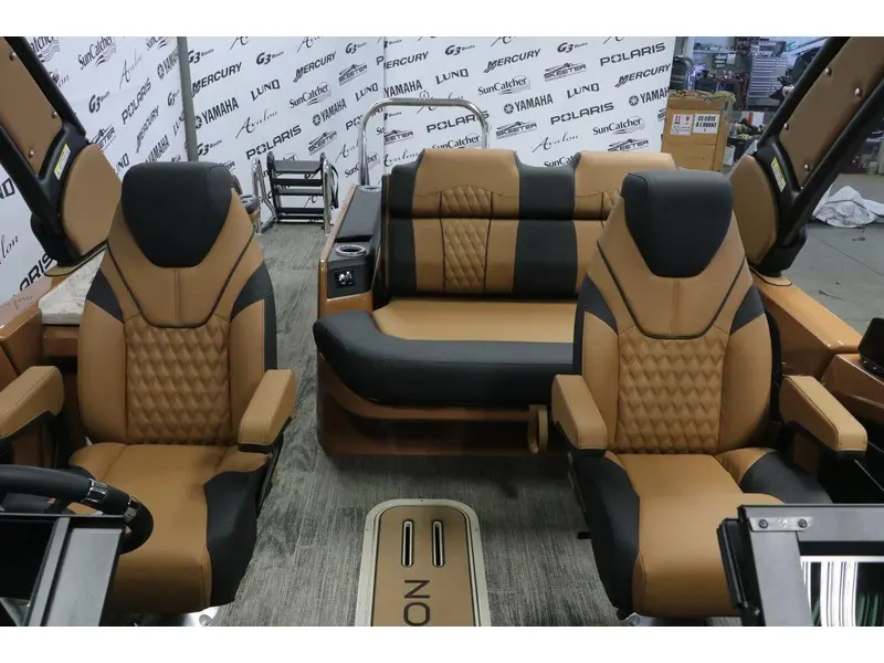 2026 Avalon AVALON EXCALIBUR LTD 2785 VRBW + MERCURY VERADO 425 HP thumbnail 8