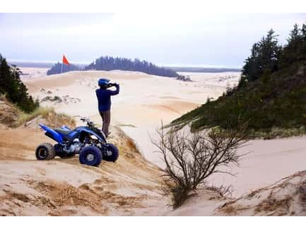 2026 Yamaha Raptor 700 R alt