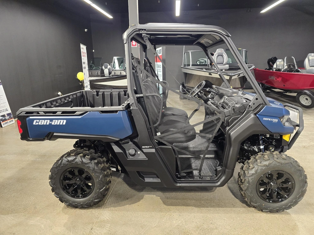 2025 Brp Defender Xt Hd7 alt