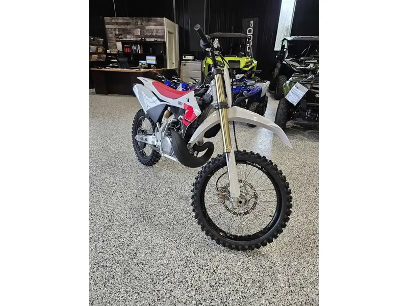 2026 Yamaha YZ250 70TH ANNIVERSARY EDITION thumbnail 3