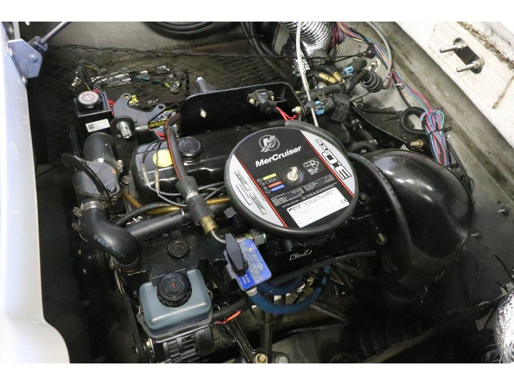 2014 Larson Lx 185s + Mercruiser 3.0l Tks alt