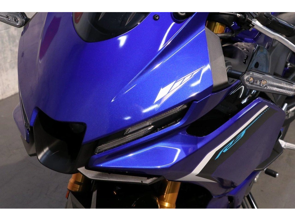 Yamaha Yzf-r3 2025 alt