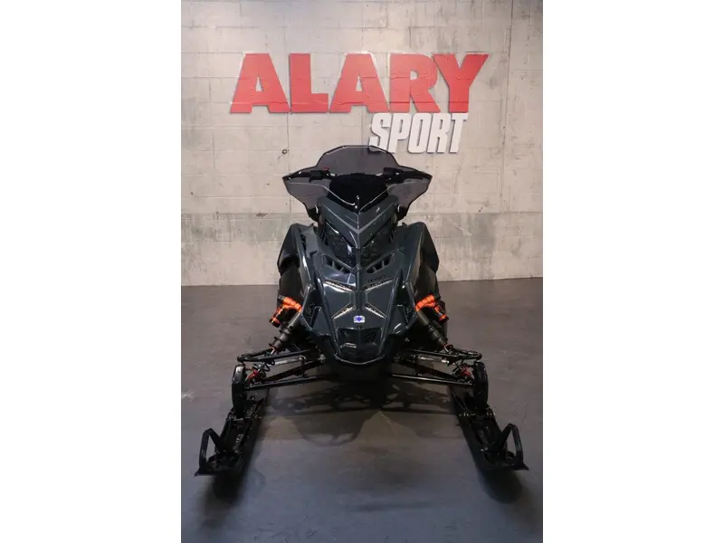 2026 Polaris 850 INDY VR1 DYNAMIX 137
