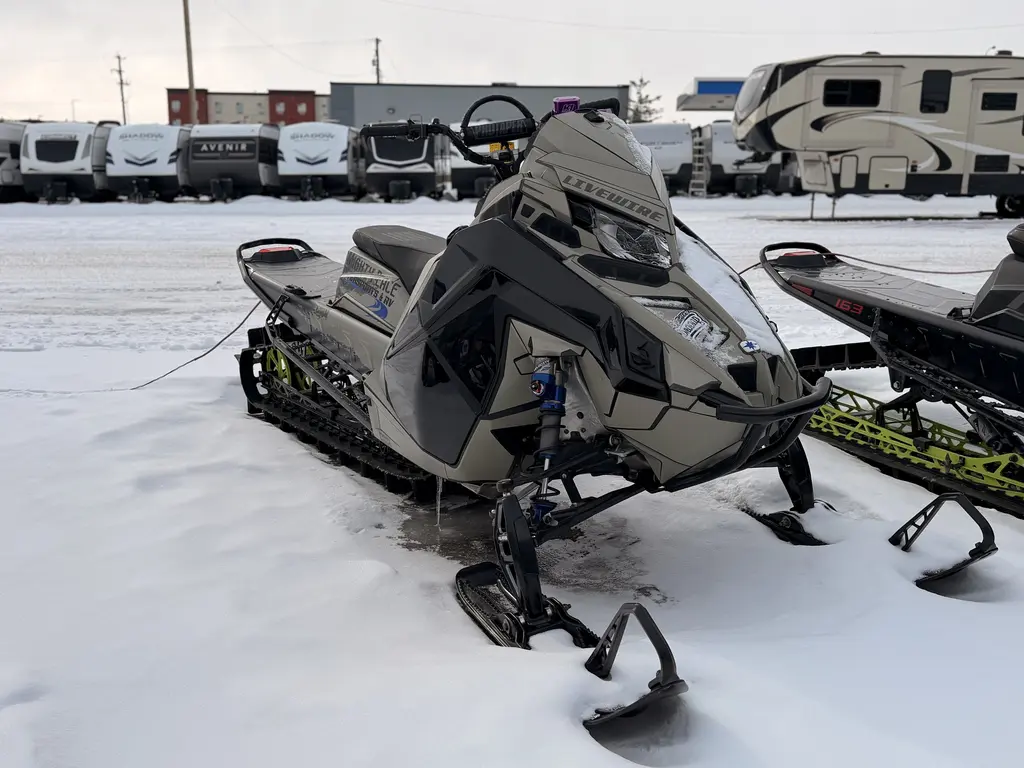 2025 Polaris 9R RMK KHA0S 155