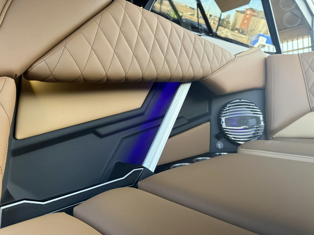 2026 Tige Boats Z3 alt