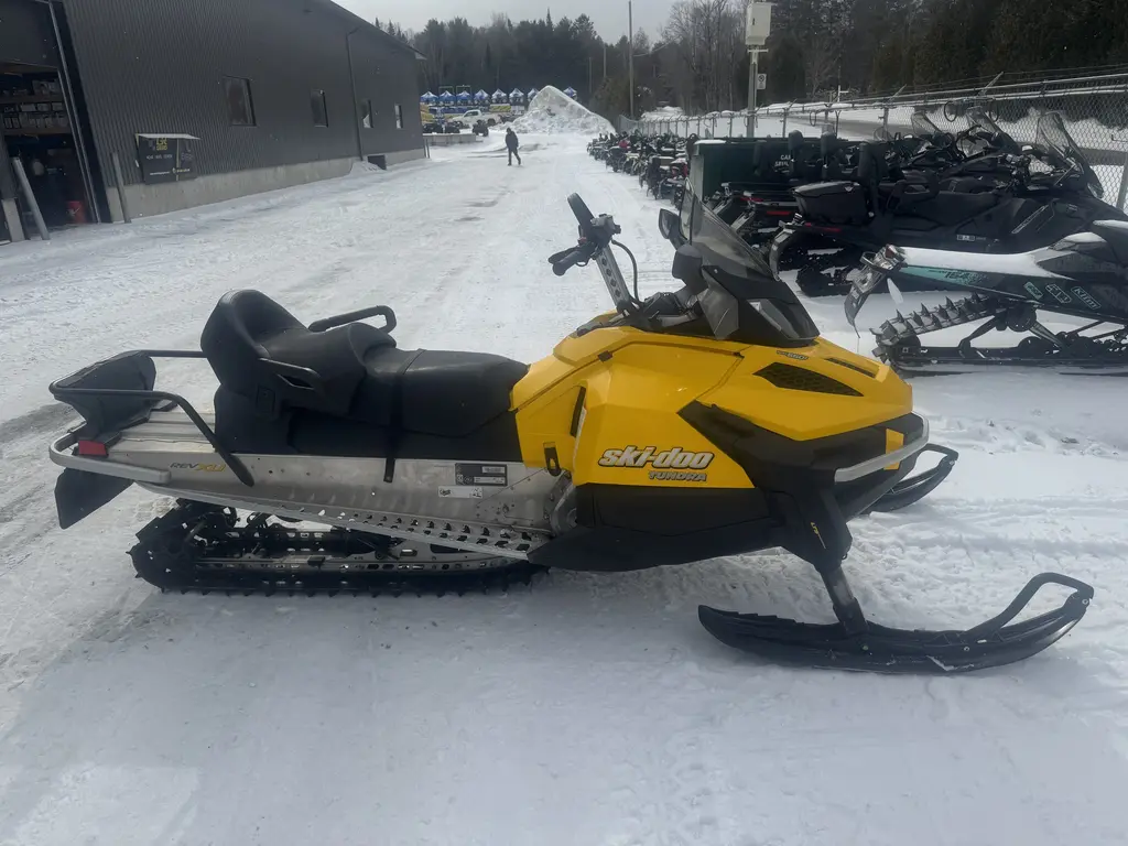 2010 Ski-Doo tundra sport 550f
