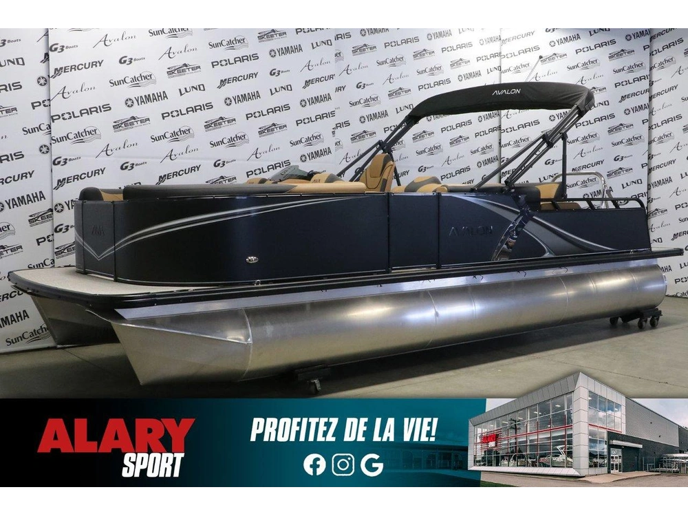 2026 Avalon Avalon Lsz 2385 Versatile Rear Bench + Yamaha 90 Hp alt