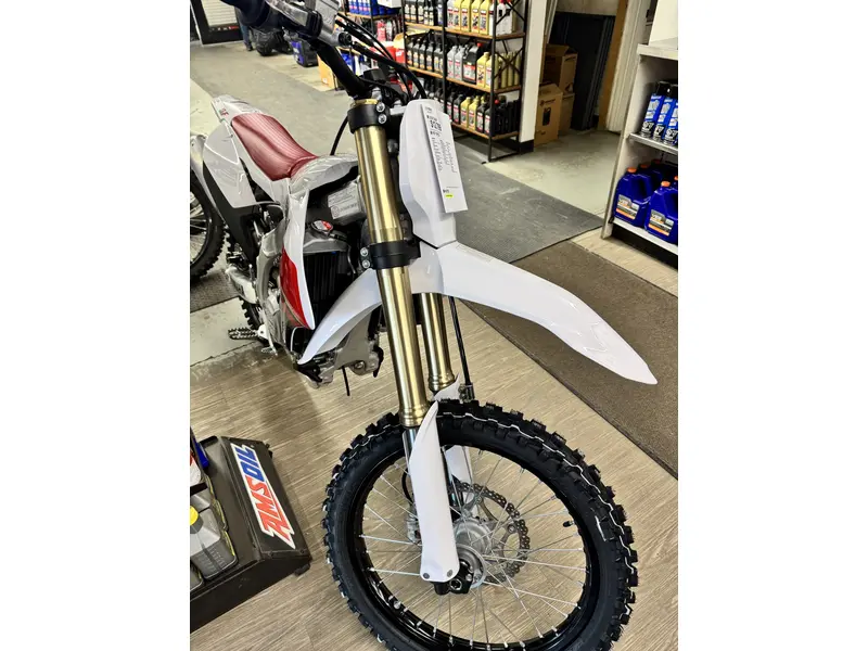 2026 Yamaha YZ450F 70TH ANNIVERSARY EDITION thumbnail 4