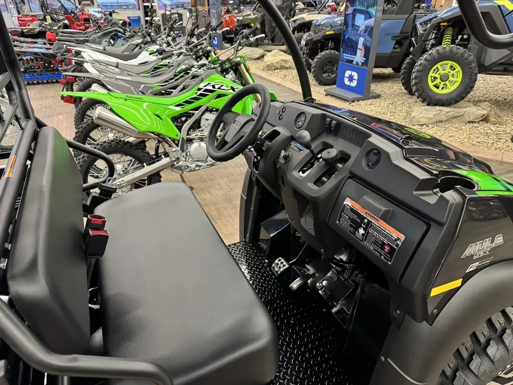 2026 Kawasaki Mule Sx 4x4 Xc Le alt