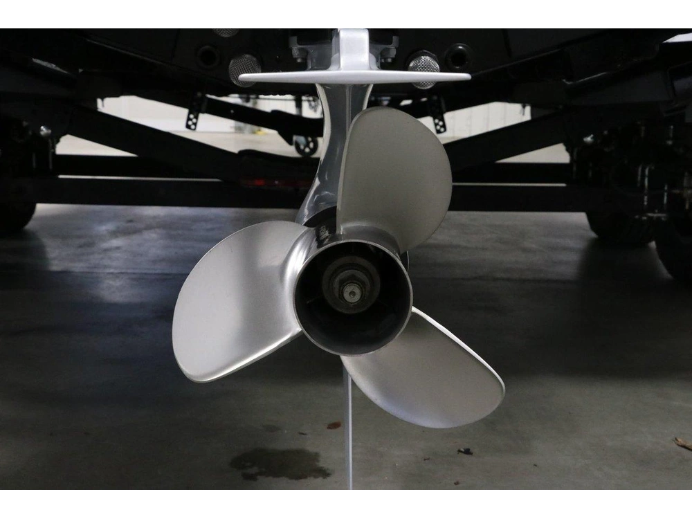 2025 Lund Lund 2075 Pro-v Sport + Mercury 300 Hp & Remorque alt