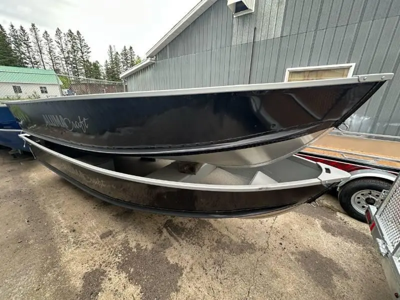 2024 Alumacraft V14-20 NOIR