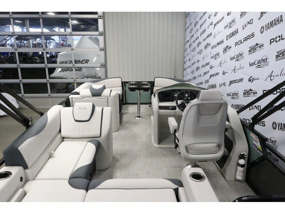 2026 Avalon Avalon Lsz 2385 Versatile Rear Bench Platinum + Yamaha Vmax 150 Hp alt