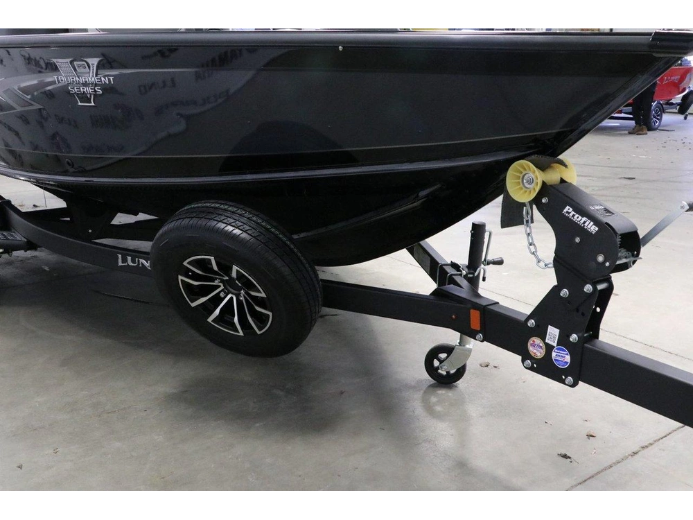 2026 Lund 1975 Pro-v Sport + Mercury 225 Hp & Remorque alt