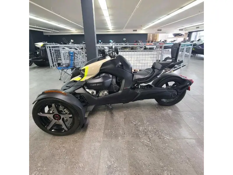 2025 Can-Am Ryker Sport 900 ACE thumbnail 3