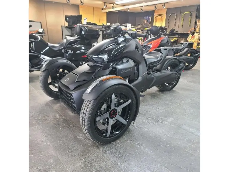 2025 Can-Am Ryker Sport 900 ACE thumbnail 2