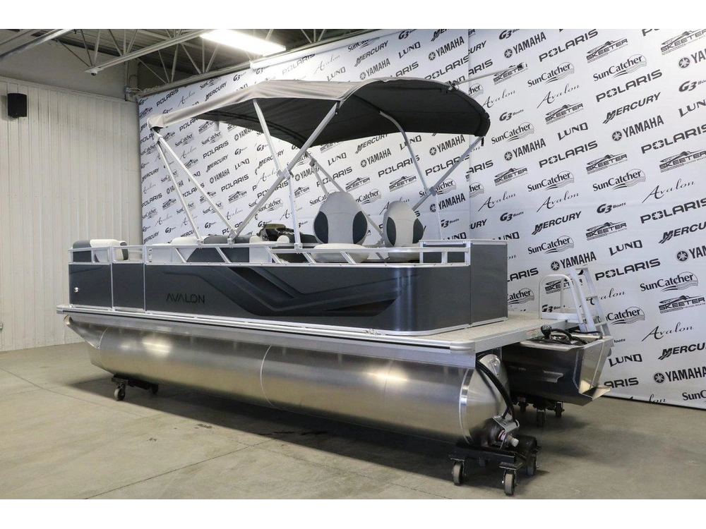 Avalon Venture 1975 Rf + Yamaha 40 Hp 2025 alt