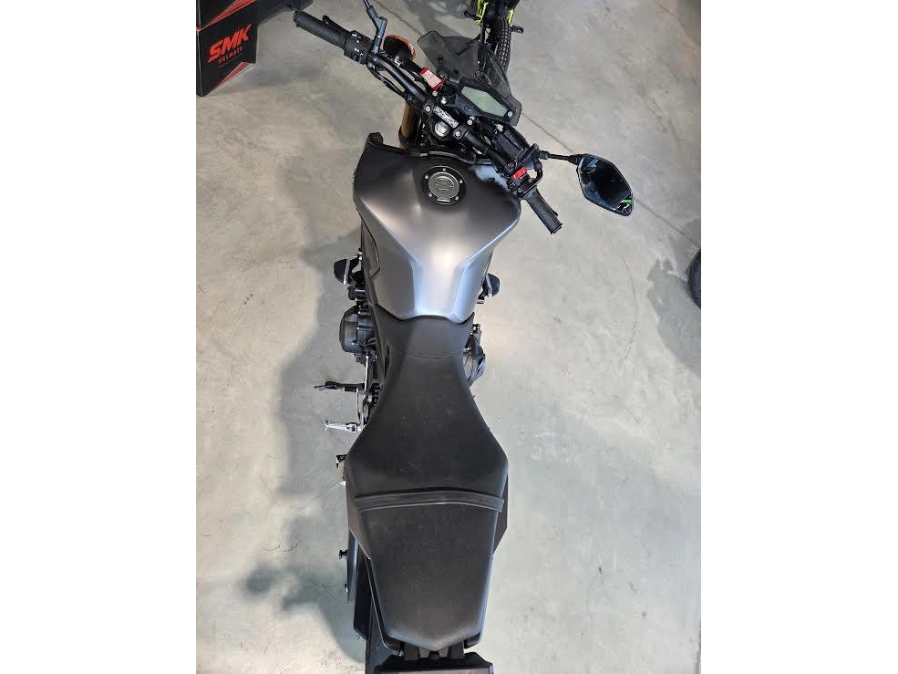 Yamaha Fz09 2015 alt